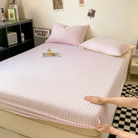 Plaid Style Fitted Sheet Skin-friendly Bed Cover Elastic Bedsheet for Girls Boys Room cover lit Home Bed Linen (No Pillowcase)
